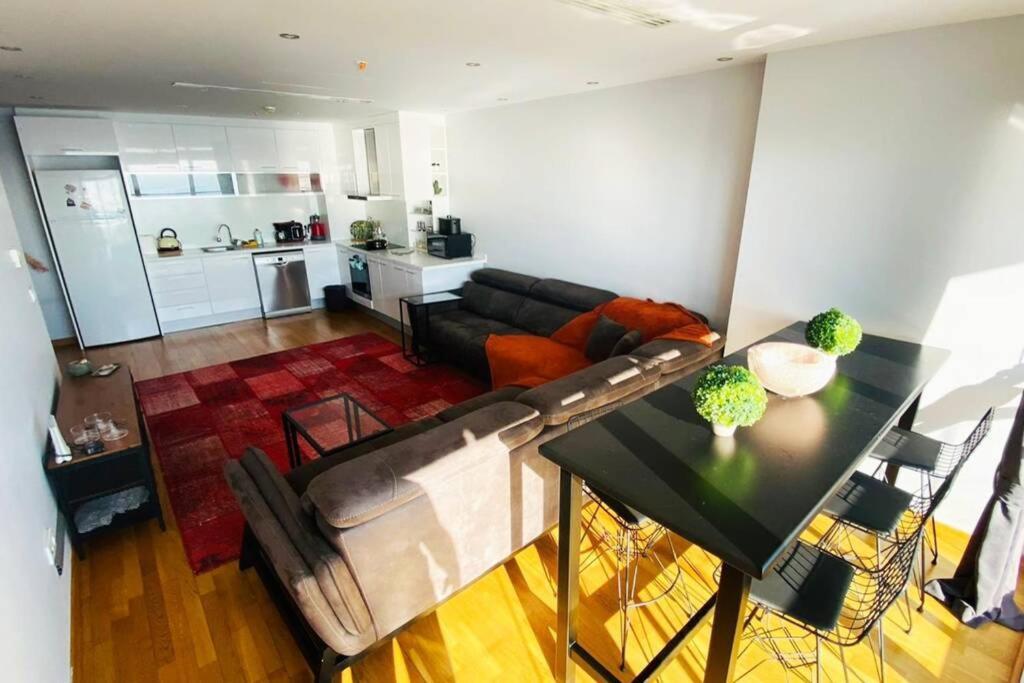 Lux 2 Room Suite Apartment With Seaview In Center اسطنبول المظهر الخارجي الصورة