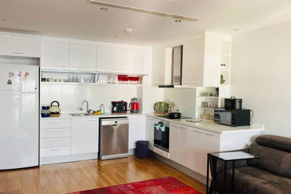 Lux 2 Room Suite Apartment With Seaview In Center اسطنبول المظهر الخارجي الصورة